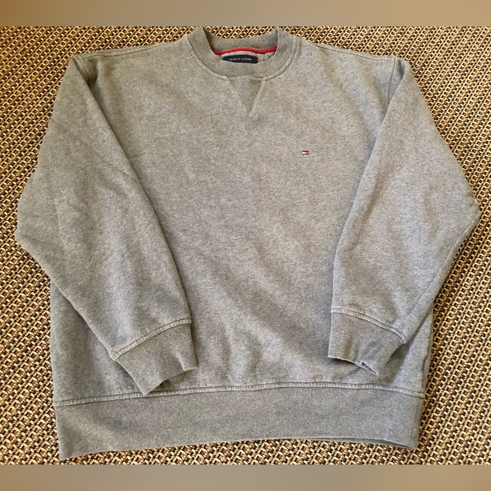 🤍Vintage 90s Y2K Tommy Hilfiger Gray Pullover Crewneck Long Sleeve Sweatshirt